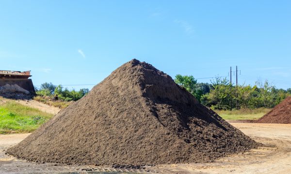 Black Dirt Delivery in Lehigh Acres