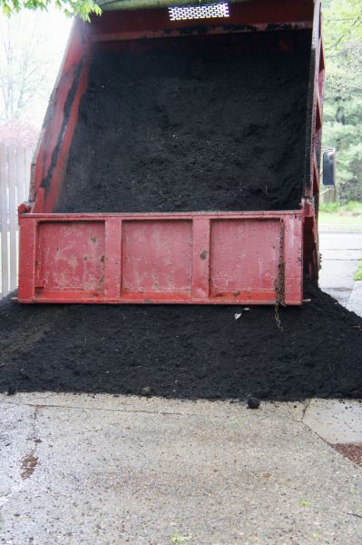 Topsoil Service in Lehigh Acres
