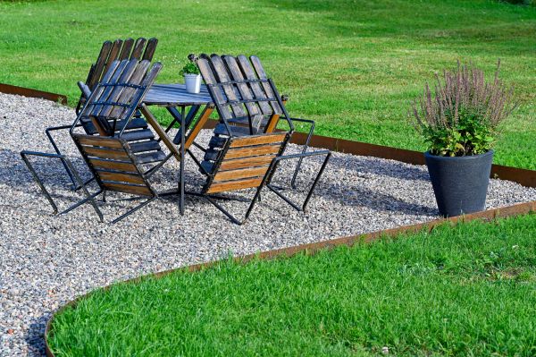 Metal Edging Installation in Lehigh Acres